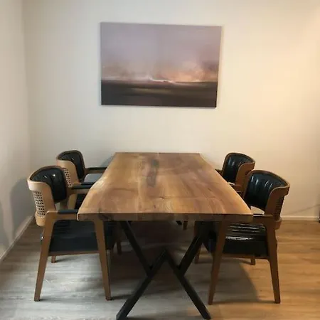 Fantastic 2Br Flat Close To Paradeplatz - Canal2 Zurich Exterior photo